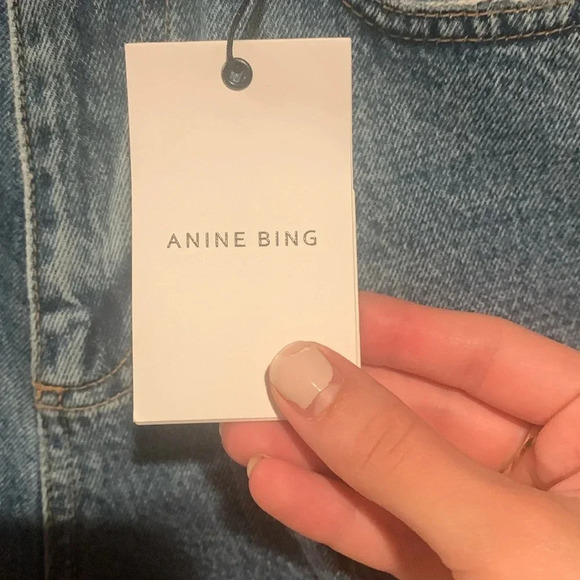 New ANINE BING Jean shorts - Picture 3 of 8